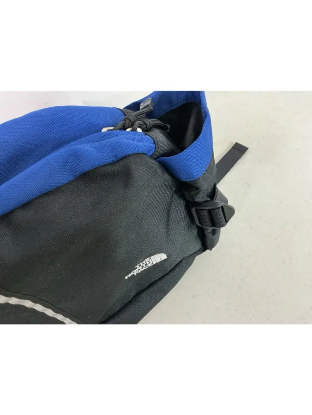 The North Face Blue Fanny Hiking Pack Travel Bag